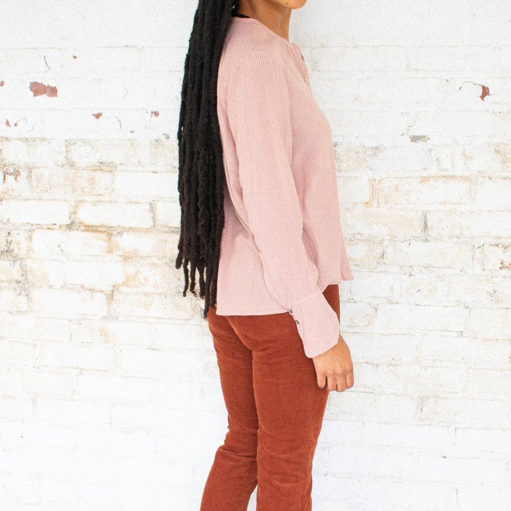 Acote Dumfries Button Down Blouse - Picture 2 of 5